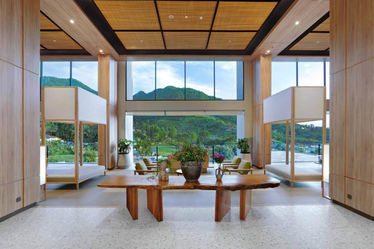 Grand Aston Puncak Hotel & Resort Ciseureuh Exterior photo